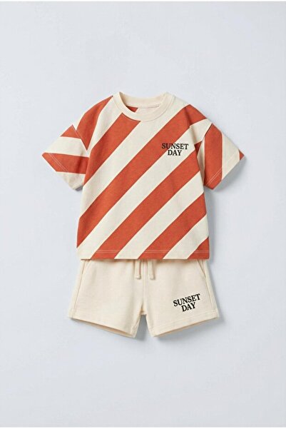 Mono Kids Erkek Çocuk Pamuklu Turuncu Çizgili T-Shirt ve Bej Şort Takım