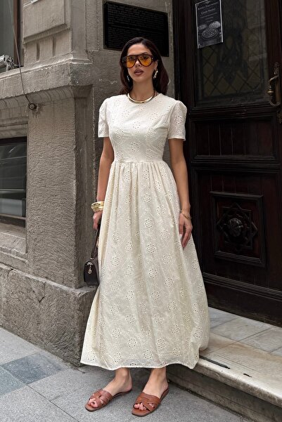 BEJNA Γυναικείο φόρεμα με επένδυση εκρού και υφαντό μπροντέ