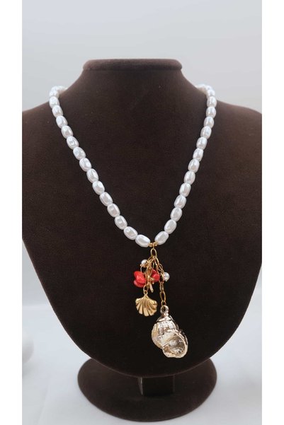 Jerie Sea-Themed Pearl Detail Necklace