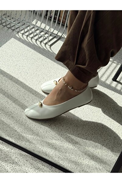 labor Selection White Matte Leather Women's Ballerinas