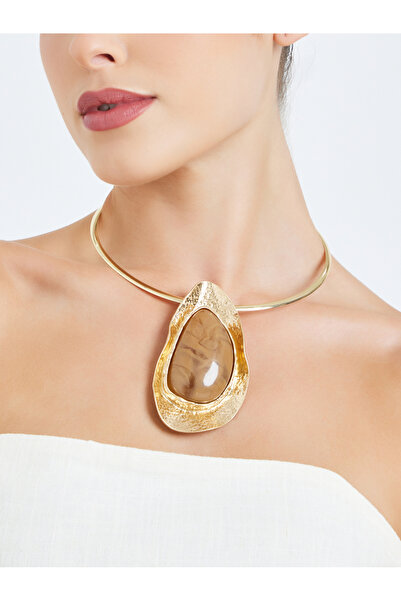 Styli Statement Pendant Choker