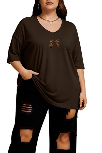 DM DOLCE MORE ΜΠΛΟΥΖΑΚΙ ΟΥΝΙΣΕΞ ΥΠΕΡΜΕΓΕΘΕΣ ΜΕ ΛΑΙΜΟΚΟΨΗ V ΚΑΙ ΣΤΑΜΠΑ ΚΟΡΔΕΛΑ...