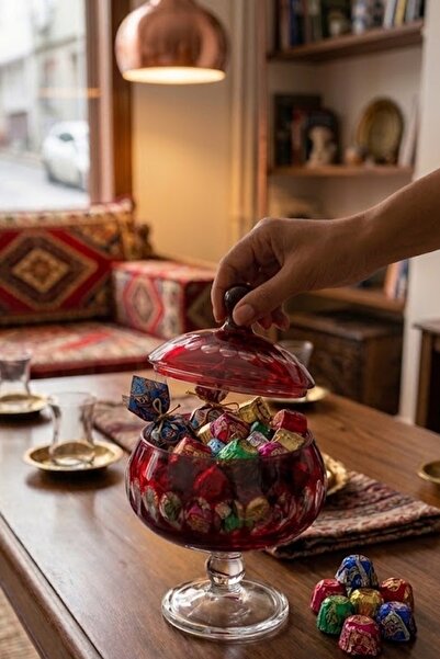DECOSTYLE Dekorlu Kapaklı Ayaklı Şekerlik – 2 Parça Sunum & Dekor Seti 14x14x20