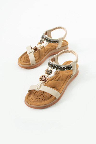 MERVESTORE Kalp Taşlı Sandalet