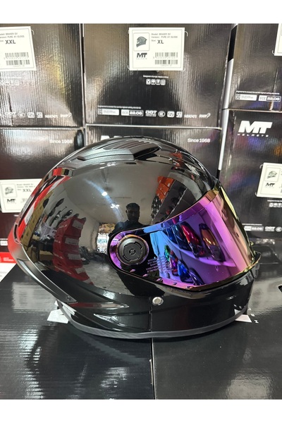MT Helmets Stinger 2 Pure Parlak siyah kask (şeffaf vizörlü) biçimde gönderil...