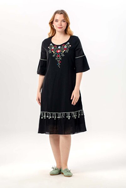 Eliş Şile Bezi Φόρεμα plus size - Μαύρο - Στρογγυλό