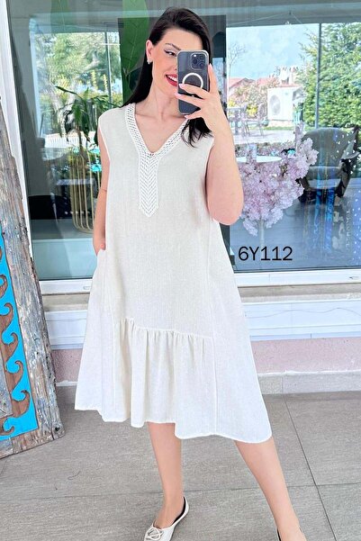 İnce Topuk Φόρεμα από ακατέργαστο λινό με λεπτομέρεια στο γιακά 6y112