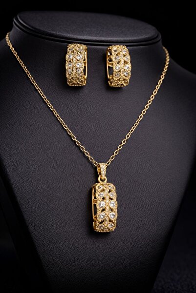 mothers dream Classic style zarcon locket set for women