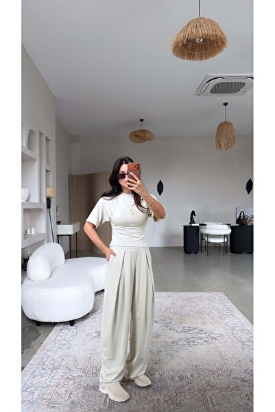 Buket Teke Σετ καθισμάτων με πέτρινη διαγώνια πτυχωτή λεπτομέρεια