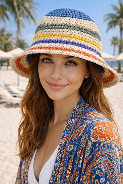 FELLMENS Μπεζ ριγέ, πολύχρωμο, πλεκτό στο χέρι γυναικείο καπέλο τύπου bucket