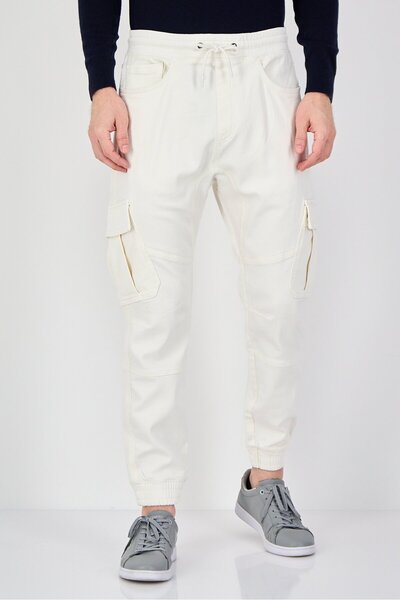 CELIO Men Jogger Fit Solid Cargo Pants, White