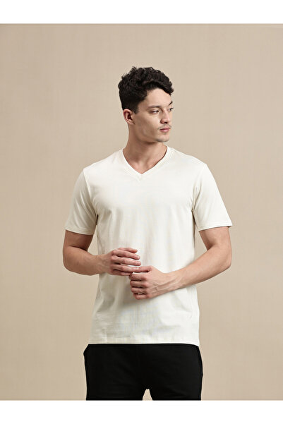 ECOLORE By Styli Men White V Neck Slim Fit T-Shirt