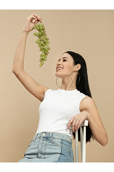 ECOLORE By Styli White Ribbed Sleeveless Top