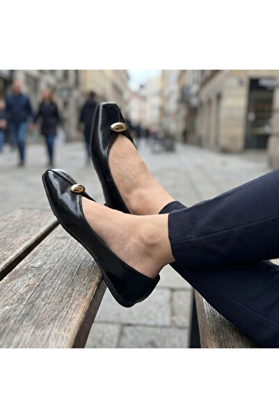 LE STYLE DE MARIE Kadın Altın Tokalı Babet Ortopedik Taban, Rahat ve Şık Tasa...