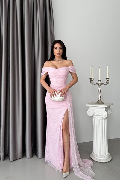 Serica Moda Βραδινό φόρεμα από ύφασμα δαντέλας με ντραπέ σχέδιο και ανοιχτούς...