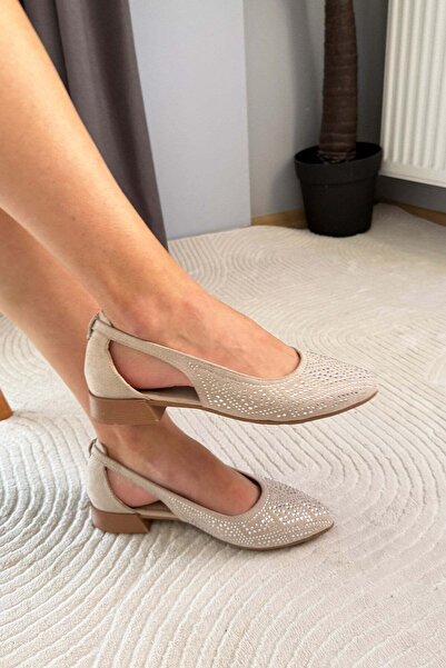 Preshley Γυναικείες μπαλαρίνες Sahra Beige Suede με μυτερή μύτη και πέτρινη σόλα