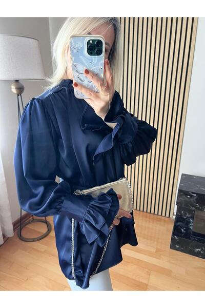 Cardella Σατέν μπλούζα Saphira με λεπτομέρεια από βολάν, συμβατή με χιτζάμπ, ...