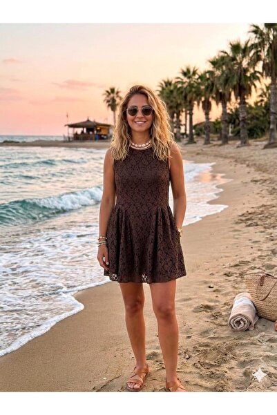 BAKTAGÖR Lace Dress (Lined)