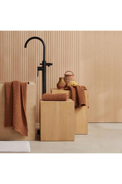 Anne Sesi Premium Waffle 2-Piece Bath Towel Set 100% Cotton, Ultra Soft, Absorbent, Quick Drying, Bohemian, Minimalist