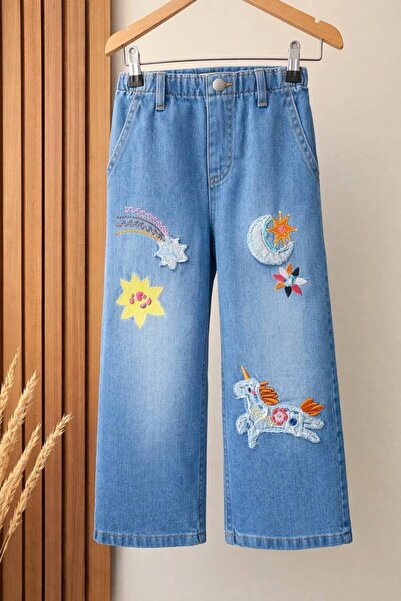 Renkli Patch Detaylı Mavi Çocuk Denim Pantolon