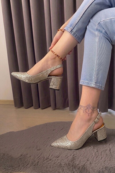 Nubbock Χρυσά παπούτσια με τακούνι 5 εκ. με σχέδιο ρωγμών πάγου NK3156