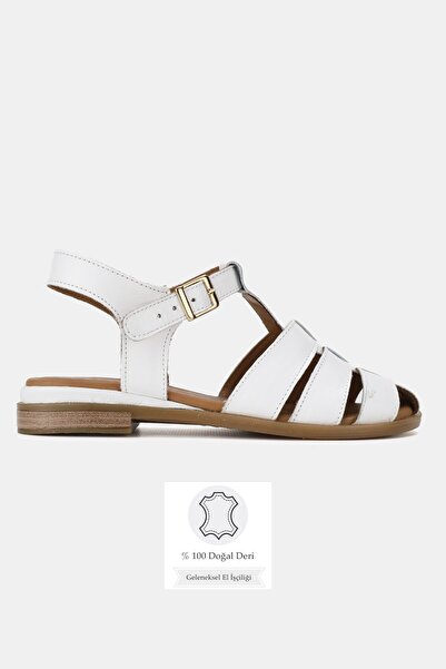 TUNAELLİ ΓΥΝΑΙΚΕΙΑ ΛΕΥΚΑ ΣΑΝΔΑΛΙΑ ΑΠΟ ΓΝΗΣΙΟ ΔΕΡΜΑ ΜΕ ΤΑΙΝΙΑ ΚΑΙ ΕΠΙΠΕΔΟ ΤΑΚΟ...