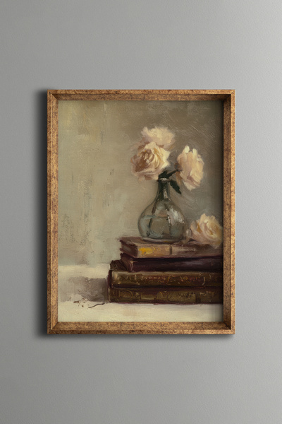 epiqart Kitaplar Üzerinde Vazoda Güller – Vintage Desenli Çerçeve – İnce Model