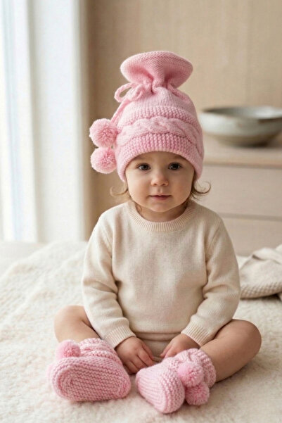Pembe Bebek Bere&Patik Takım