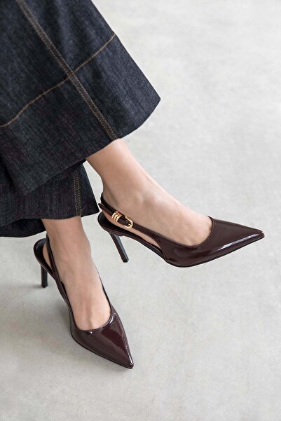 STRASWANS Flora Women's Heeled Patent Leather Shoes Brown