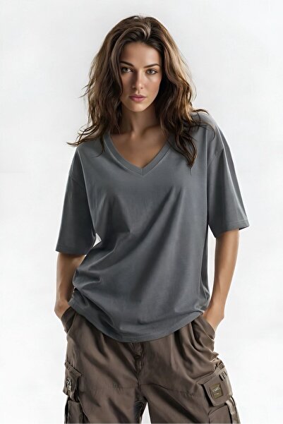 E-ROMA Printed V-Neck Oversized Unisex T-Shirt 1Vq3