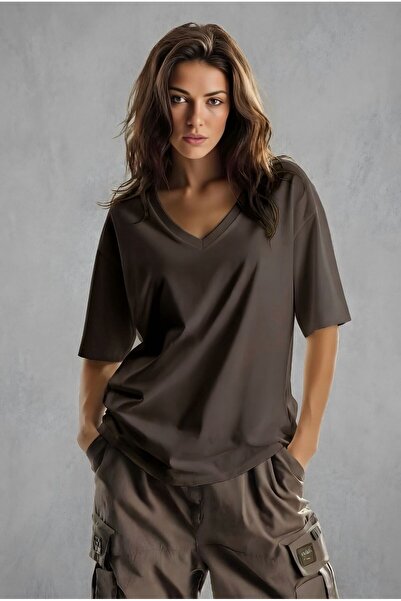 DM DOLCE MORE Τυπωμένο μπλουζάκι με λαιμόκοψη V, oversized, unisex 1VQ3