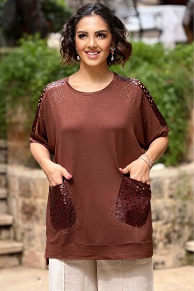 Nevin Kaya Moda Καφέ δερμάτινη μπλούζα με διακοσμητικά στοιχεία κομμένα με λέ...