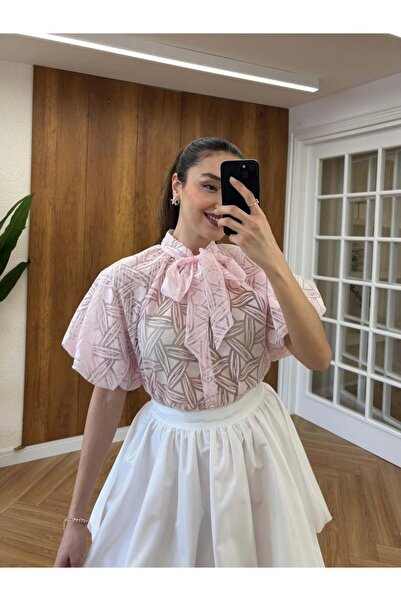 LOKADI Διαφανής μπλούζα με σχέδιο και δεμένο γιακά - Κομψό τοπ με μανίκια μπα...