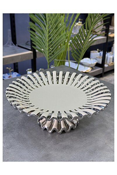 Doğudeko Lux Alba Silver Round Presentation Plate with Silver Legs