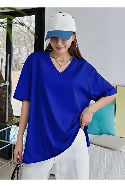 E-ROMA Μπλουζάκι με λαιμόκοψη V σε μεγάλο μέγεθος 2VQ2