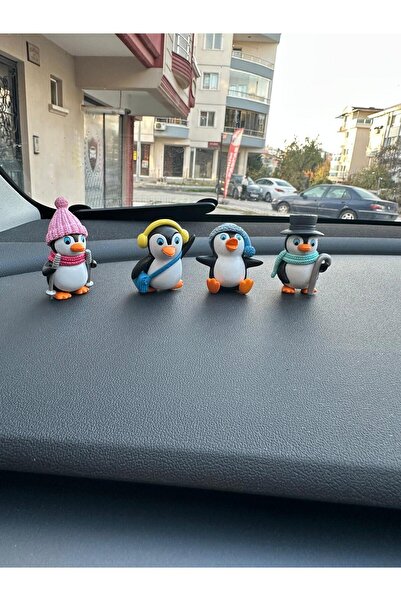 Araç içi Biblo Sevimli Pengui Ailesi Şık Tasarım Araçlarda ve Odanızda Kullanabilirsiniz 4 lü Set