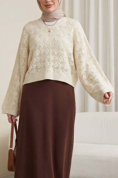 HİJABAYA Πλεκτό πουλόβερ με στρογγυλή λαιμόκοψη και μανίκια νυχτερίδας με διά...