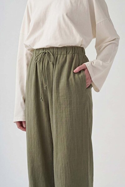 ALLDAY Χακί-λευκό ελαστικό παντελόνι μουσελίνας