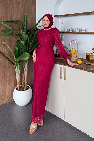 Şulemoda Giyim Βραδινό φόρεμα δαντέλας Μέχσα σε μπορντό