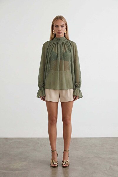 Trend Alaçatı Stili Πράσινη μπλούζα σιφόν με ψηλό γιακά και κόψιμο σε στυλ κά...