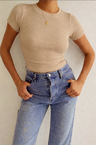 By Gecce Κοντό μανίκι