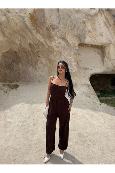 kırmızı butiks Καφέ Luxe Ολόσωμη Φόρμα με Τιράντες και Ντραπέ Σχέδιο