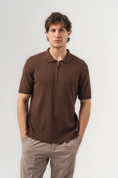 go gang own Half Zip Polo Collar Knitwear T-Shirt with Half Zipper Detail