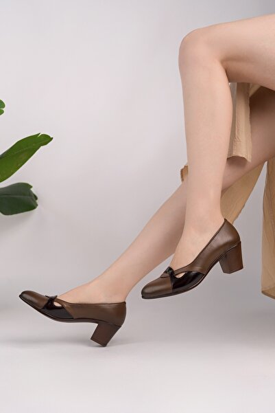 Diego Carlotti Γυναικεία καθημερινά κλασικά παπούτσια με τακούνι από γνήσιο δ...