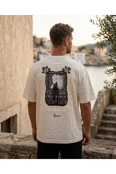 CANMODA Oversize White T-Shirt - Bohemian Vintage T-Shirt with Tapestry Horse...