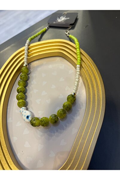gozdeasutayaccessory قلادة على شكل سمكة من الخرز الأخضر