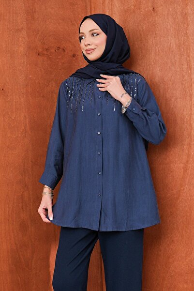 İmajButik Μπλουζάκι σε μπλε ναυτικό χρώμα με κεντημένες παγιέτες