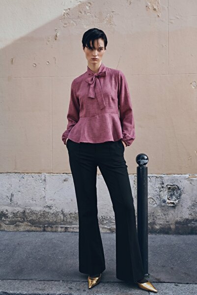 armonika Γυναικεία μπλούζα με λαιμόκοψη ροζ κουράζ, ελαστικά μανίκια και βολά...