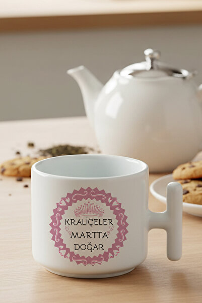 qoeuyl boutique Crowned Queens Are Born in March Printed Gift for Mother, Wif...
