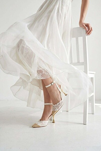 Fox Shoes Y752093806 Γυναικεία παπούτσια με λεπτό γαλβανισμένο τακούνι από λε...